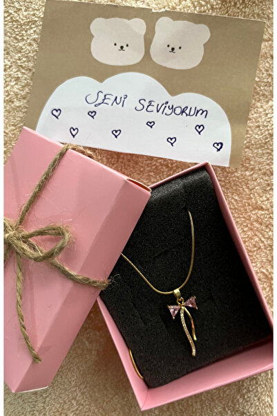 Barila Luxe Prenses Pembe Kurdele (Kutu Rengi Kırmızı Veya Pembe) Çelik Kolye...