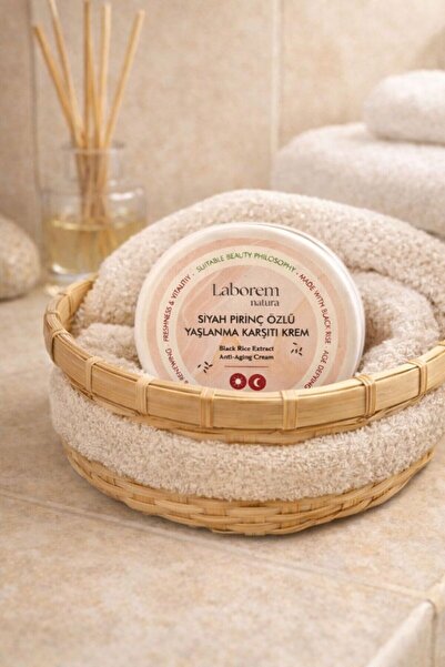 laborem natura كريم العناية المضاد للشيخوخة بخلاصة الأرز الأسود |   يحتوي على...