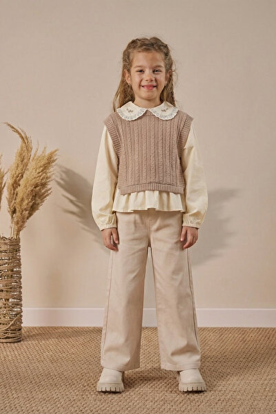 Minipodyum Pantaloni confortabili croială cu cămașă cu guler din dantelă și p...