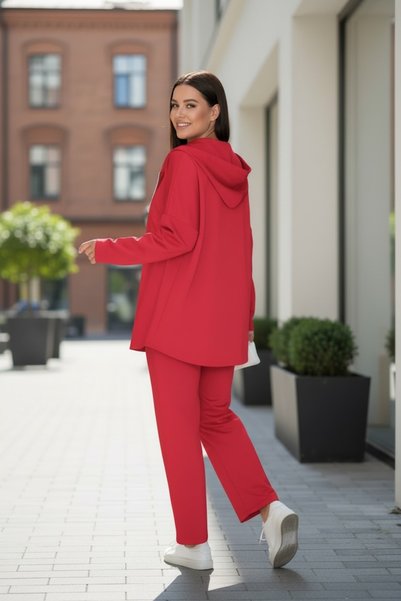 Bibedenstil Women's Red Plus Size Hijab Oversize Zippered Women's Tracksuit Set