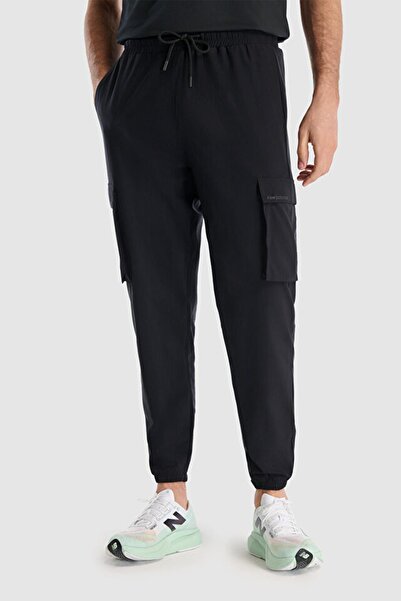 New Balance Ανδρική μαύρη φούτερ Jogger