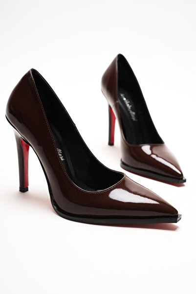 Ayakkabı Ateşi Pantofi cu toc stiletto din piele lacuita maro cu varf ascutit...