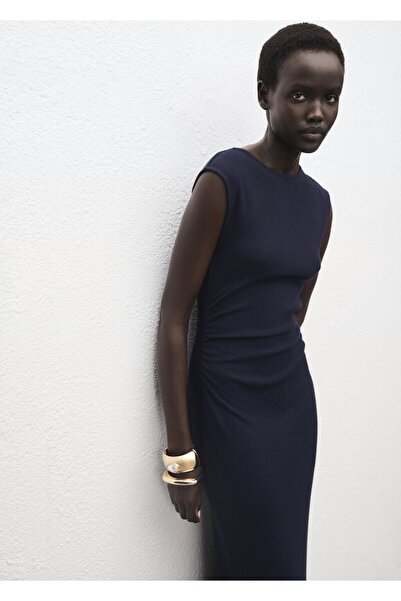 MANGO Woman Yanları büzgülü ince triko elbise