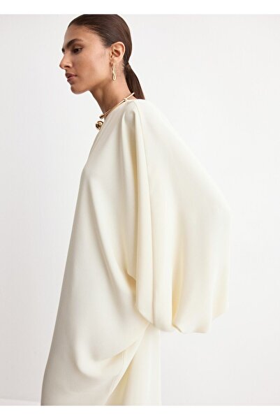 MANGO Woman Kolye detaylı kabarık kollu elbise