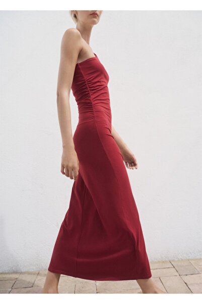 MANGO Woman Büzgülü askılı asimetrik elbise