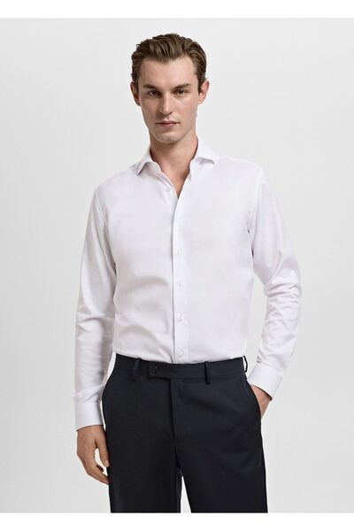 MANGO Man Dar kesim pamuklu gömlek