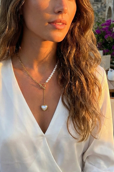 Duke Nickle قلادة من الفولاذ بقفل مفصل على شكل قلب لؤلؤي