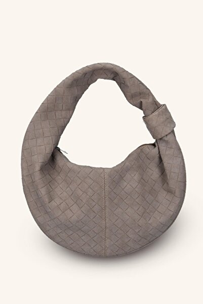 birizmoda Geantă rotundă din piele intoarsa model Luxe - nurca