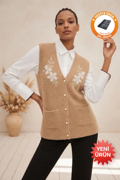 larocci Women's Pearl Button Embroidered Sleeveless Vest