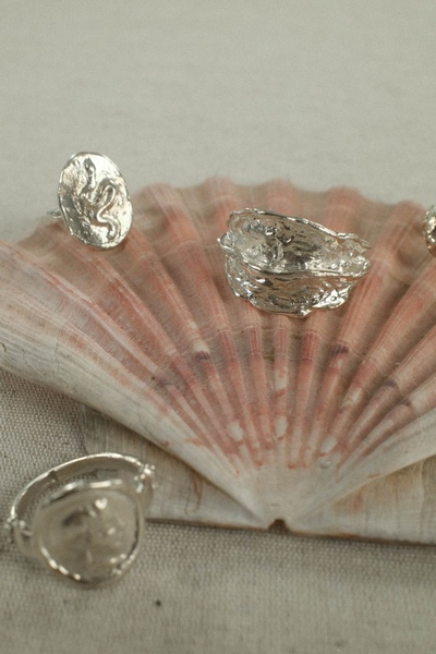 BE BLUE Silver Amorphous Ring