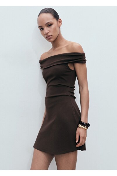 MANGO Woman Straplez elbise