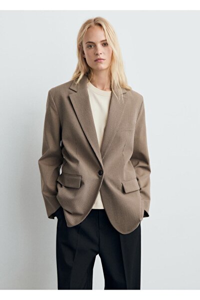 MANGO Woman Kapaklı cepli düz kesim blazer ceket