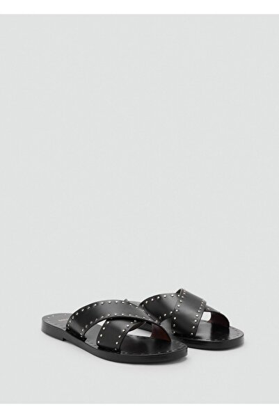 MANGO Woman Zımbalı deri sandalet