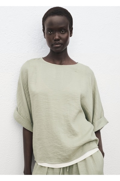 MANGO Woman Oversize kıvrık kollu bluz