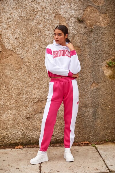 Park Karon Жіночий комплект з білим капюшоном, принтом і гарнітурою