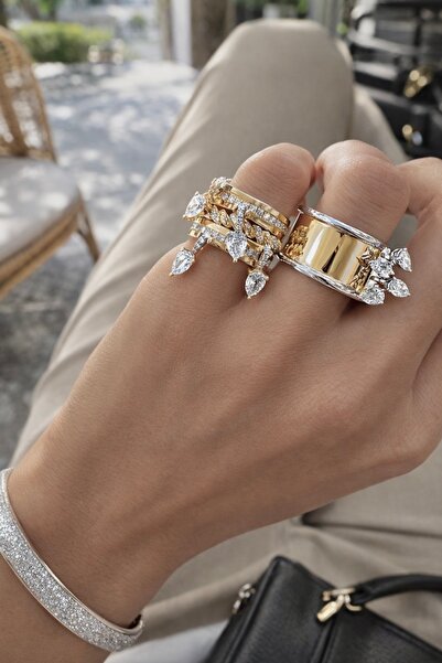 Sense of Atelier خاتم ربو يوهوريا المرصع بالأحجار