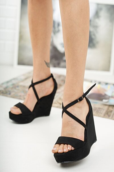 Ayakkabı Ateşi Μαύρα σουέτ με σφήνα τακούνια σχεδίασης γυναικεία παπούτσια Mable