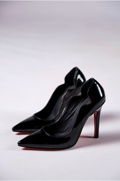 Ayakkabı Ateşi Μαύρα λουστρίνι Γυναικεία παπούτσια με τακούνι ειδικής σχεδίασ...