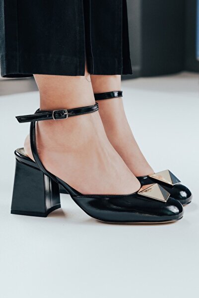 Ayakkabı Ateşi Pantofi de damă cu toc gros, piele neagră, cu cataramă aurie F...