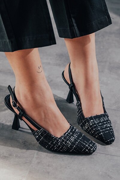 Ayakkabı Ateşi حذاء نسائي بكعب عالٍ من الكتان الأسود مفتوح الظهر