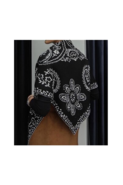 Stern Desenli Siyah Üçgen Triko Şal
