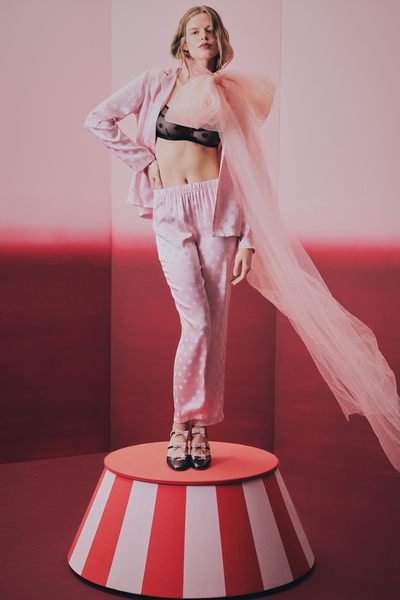 Penti Σετ πιτζάμες με ροζ σατέν πουκάμισο και παντελόνι