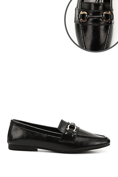 GÖNDERİ(R) Дамски балеринки с черни набръчкани лачени катарама и тъпи пръсти