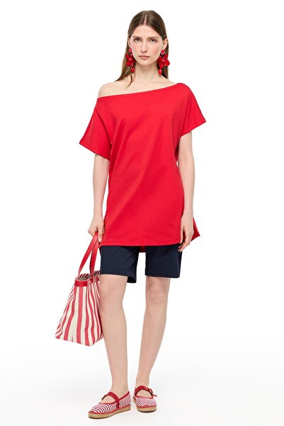Perspective Red Boat Neck Cotton T-Shirt