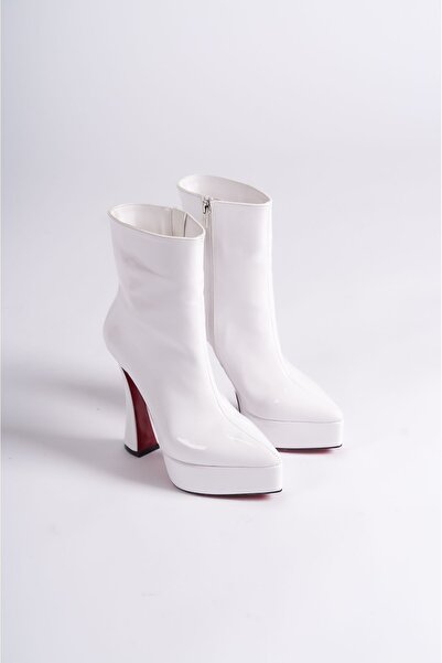Ayakkabı Ateşi Cizme de dama cu platforma din piele lacuita alba pantofi cu t...