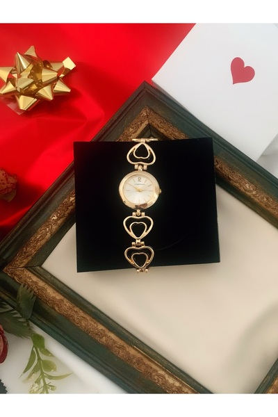 Choppers ساعة نسائية كلاسيكية من Heart Cord في صندوق هدايا عيد الحب