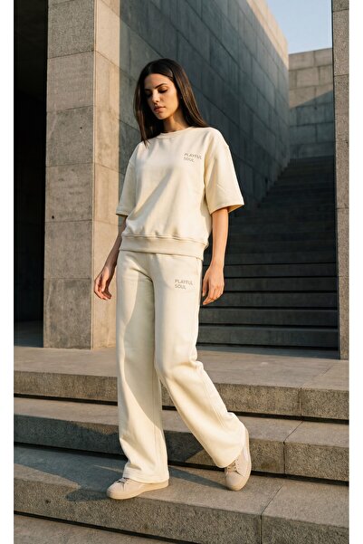 Amia&Co. White Oversize Embossed Print Women's Tracksuit Bottom and Top Set