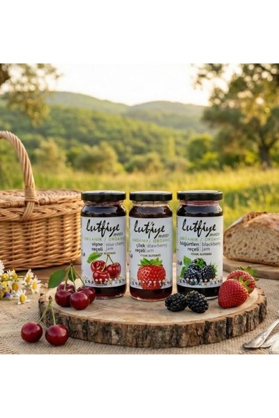 LUTFİYE AMASRA Lütfiye Organik Çilek-vişne-böğürtlen Reçeli (280 GR X 3 ADET)...