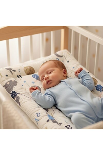 Al Fajr Babys سرير أطفال مع مرتبة مبطنة للأطفال حديثي الولادة 65 × 45 سم