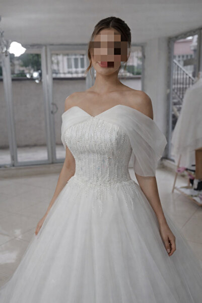 ÖZEL DİKİM Omuzdan Dökümlü Prenses Kesim Gelinlik 🤍