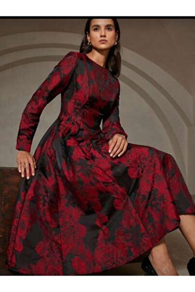 alweshah alahmar Elegant party dress