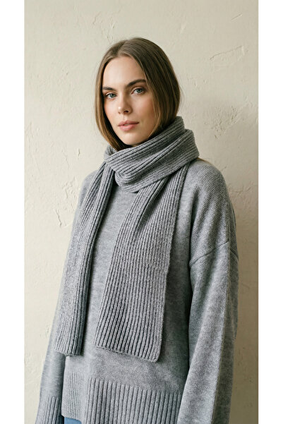 Shophia Women's Knitted Scarf - Gray