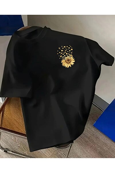 FUFLUNS Oversized Crew Neck T-Shirt with Hearted Yellow Flower Print