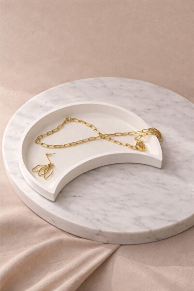 AKANART Moon Shaped Jewelry Plate – Minimal Decorative Design (Handmade)