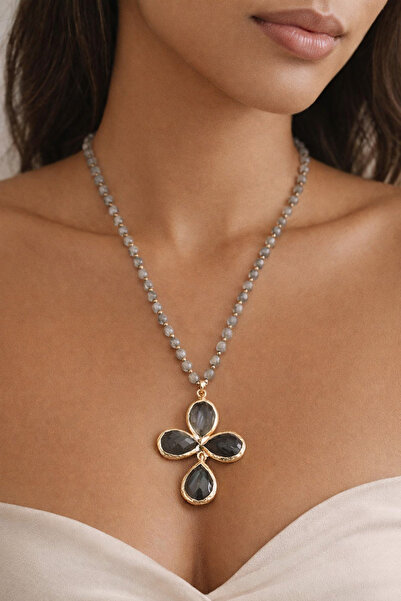 Feyz Tasarım قلادة على شكل برسيم مرصعة بحجر اللابرادوريت