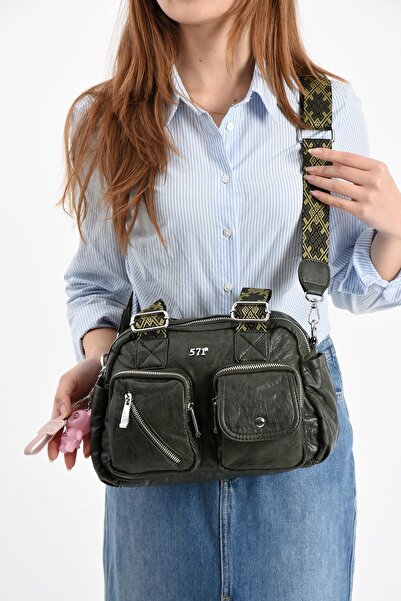 NightLove حقيبة كتف جلدية صناعية