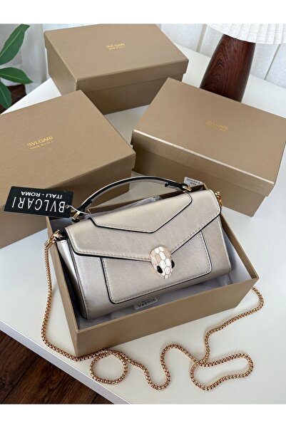 Generic Women's shoulder bag with accessories