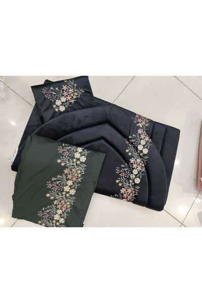 Gerenic A set of velvet prayer rugs embroidered in black and dark green.