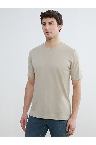 LC Waikiki Tricou pentru bărbați Özmarka, sezon nou, cu decolteu în V, moale ...