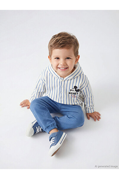 LC Waikiki سويت شيرت وبنطلون للأطفال الذكور من إنديجو