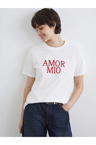 LC Waikiki Γυναικείο T-Shirt με στάμπα Ecru Crew Neck