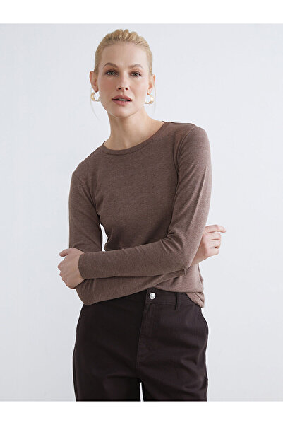 LC Waikiki Beige Crew Neck Women's Bodysuit