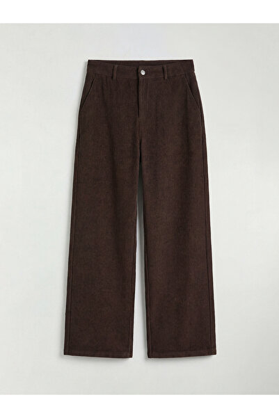 LC Waikiki LCWAIKIKI ClassicKahverengi Dar Fit Kadın Fitilli Kadife Pantolon