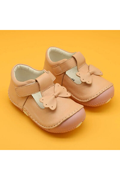 Joy Colours حذاء للفتيات الصغيرات من كيرديليلي فيرست ستيب باللون البودرة