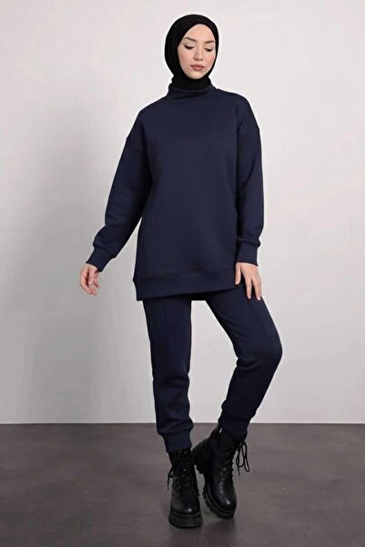 Tesettür Diyarı Costum Hijab cu buzunare cangur și fleece la interior - Albas...