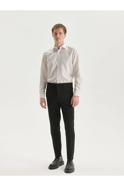 LC Waikiki Ανδρικό παντελόνι Chino LCWAIKIKI Classic Black Slim Fit